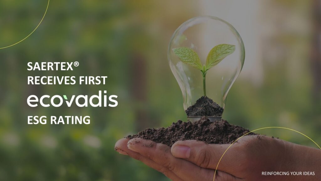 Eine Hand hält Erde mit einer Glühbirne, in der eine grüne Pflanze wächst; daneben steht der Text „SAERTEX receives first ecovadis ESG rating“.