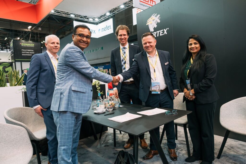 Signing of an agreement between business partners